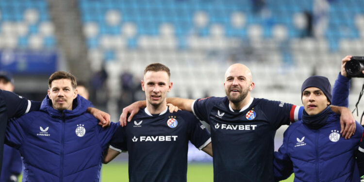 Sportske novosti – Dinamo pregazio Osijek, lovi povijesni broj golova i vozi prema tituli