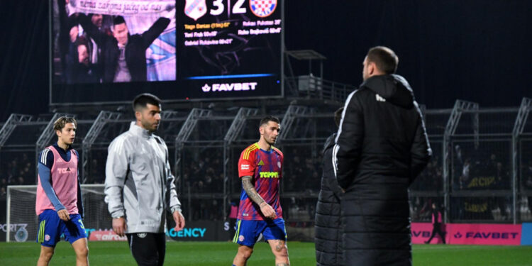 Sportske novosti – Garcia je sve objasnio, na igračima je da se napokon trgnu! Inače postoji ozbiljan problem…