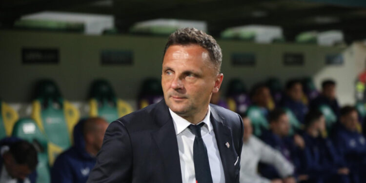 Sportske novosti – Kovačević najavio završni udarac: ‘Hajduk nam je dao bonus, a ja sam sve dogovorio s dečkima!’