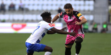 Sportske novosti – Osijek i Lokomotiva u velikoj bitci podijelili bodove, susret s tribina pratio i Nenad Bjelica