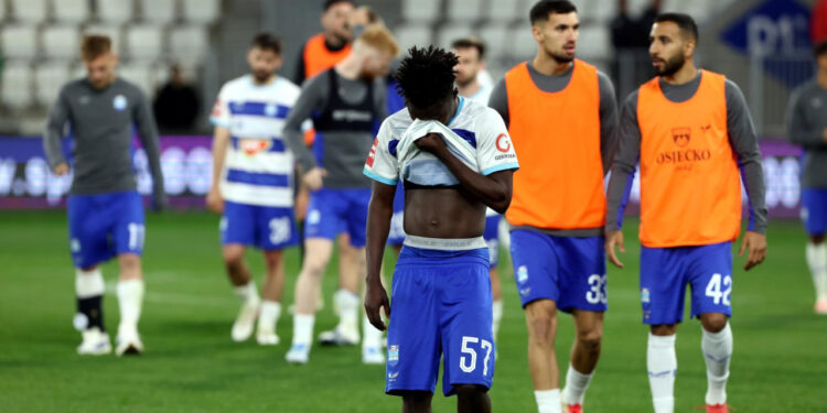 Sportske novosti – Osječani su uspjeli uprskati. Opet će jednim okom morati gledati rezultate konkurenta s dna