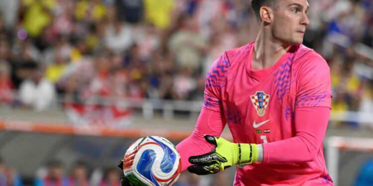 Sportske novosti – Otkrivamo koliku će plaću Dominik Livaković imati u Dinamu, a jedna bi stvar bila ravna čudu