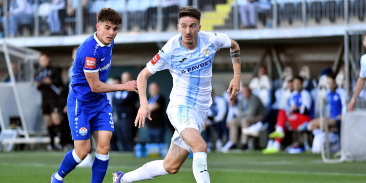 Sportske novosti – Podigne li Dinamo ‘rampu’, na Maksimiru bi uskoro mogli gledati nekadašnji riječki stoperski tandem