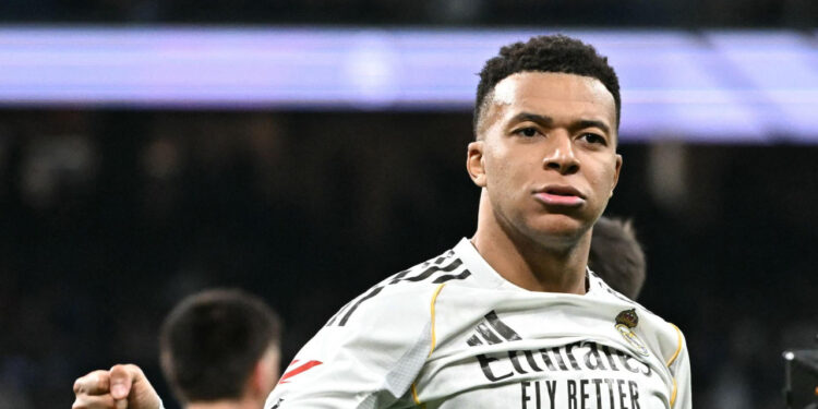 Sportske novosti – Slavni Vatreni dobio poziv na Bernabeu, javio nam se iz Madrida: ‘Ovakav spektakl se ne propušta’