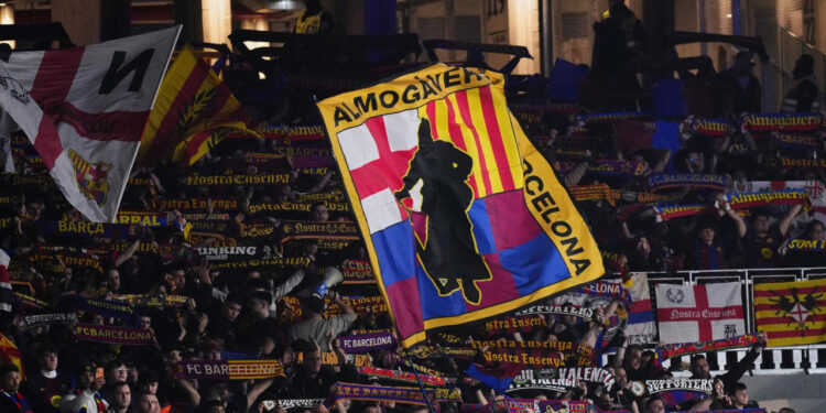 Sportske novosti – Sramotni prizori prethodili večeri Lige prvaka! Navijači Barce sasuli paljbu na madridske igrače