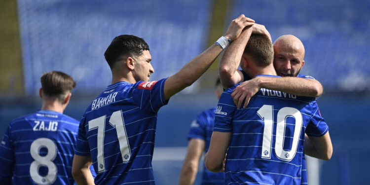 Sportske novosti – Statistika mu je grozna, ali što je uopće mogao? Na Maksimiru bolje ne bi prošao ni Vinicius