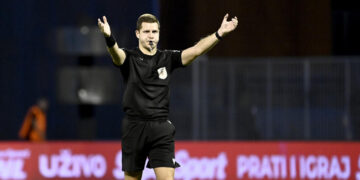 Sportske novosti – VIDEO Jesu li suci ‘pogurali’ Rudeš na prvo mjesto? Pomoćnik označio zaleđe, glavni ga ignorirao