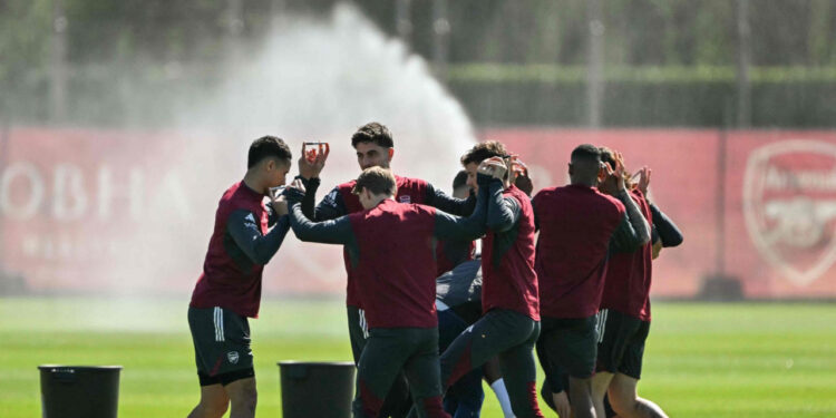 Sportske novosti – VIDEO: Što rade igrači Arsenala? Bizarniju stvar nećete vidjeti, kemijska u ruke i kao na ringišpilu