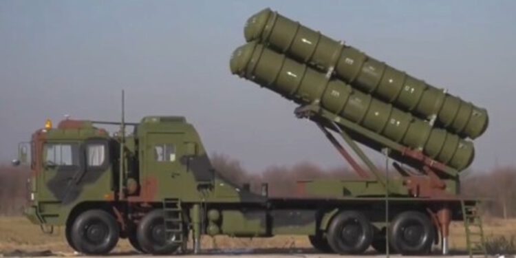 Srbija se naoružava, nakon ‘Zagrepčanki’ Vučić kupuje još oružja: Nabavljaju ‘kineski S-400’?