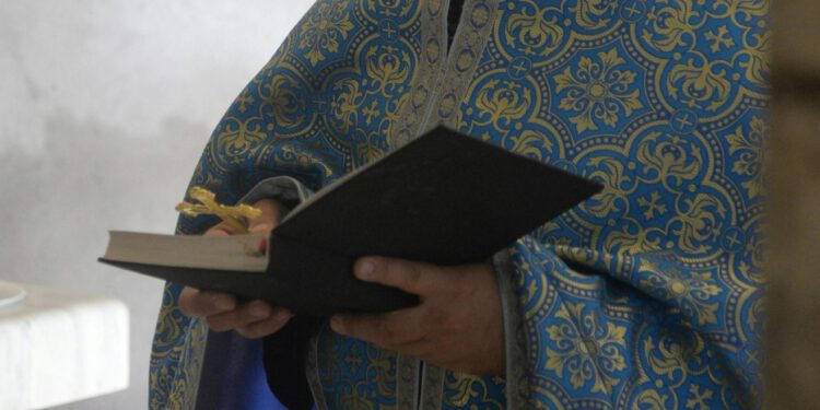 Svećenik iz Gospića na meti zbog spolnog uznemiravanja: ‘Strah nas je da će se zataškati’