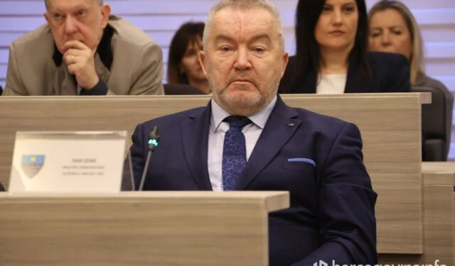 Tko plaća obnovljive izvore u FBiH? Odak traži ukidanje ‘skrivenog nameta’ na računima: