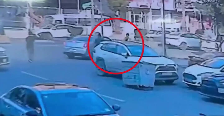 Trenutak kada se čini da je novinar otet u Bagdadu uhvaćen na CCTV | Vijesti