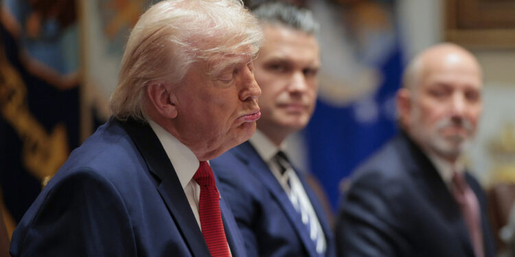 Trump ismijava NATO zbog nedolaska u iranski rat — RT World News