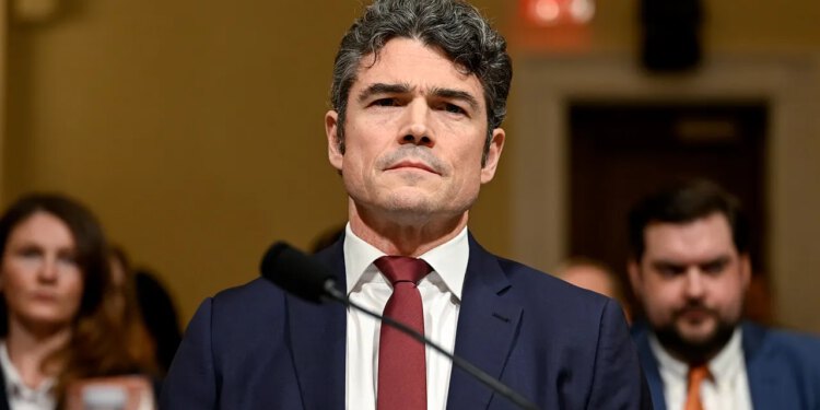 Trump mora obuzdati Izrael prije nego što proglasi pobjedu u iranskom ratu, kaže Joe Kent