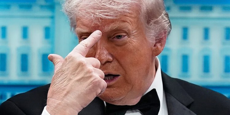 Trump se evakuirao nakon što je naoružani napadač pucao na sigurnosni perimetar WHCA večere