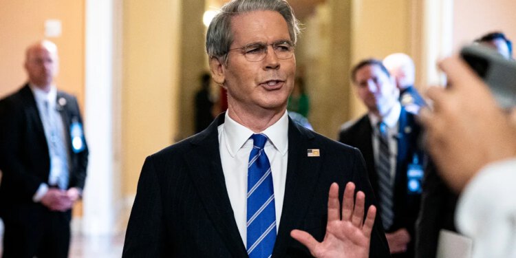 Trumpov dužnosnik sugerira da bi carine mogle biti ponovno uvedene već u srpnju