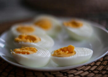 Tvrdo kuhana, srednje ili mekano? Imamo trikove kako da vam jaja ispadnu baš onakva kakva volite