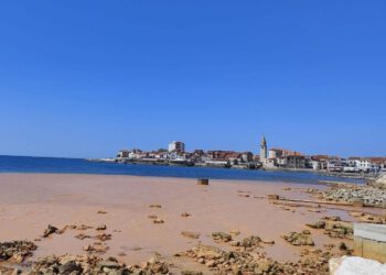 UMAG SPREMAN ZA SEZONU Pumpaju oborinsku kanalizaciju ravno u more