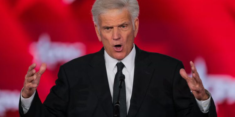 Utjecajni evangelistički svećenik Franklin Graham odbacuje kontroverzu oko Trumpove objave o AI Isusu kao ‘puno toga za učiniti’