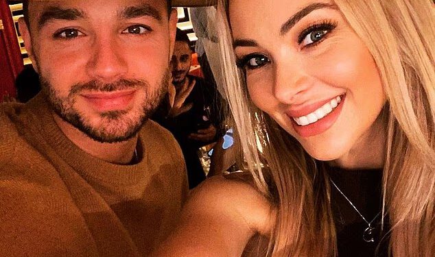 ‘Užasnuta’ supruga Adama Thomasa nazvala je Davida Hayea i Jimmyja Bullarda ‘čoporom lešinara’ u šokantnoj izjavi nakon kaotičnog finala I’m A Celeb