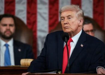Zastupnici žele ograničiti Trumpa, Izrael nemilice udara po Libanonu, kruže opake snimke