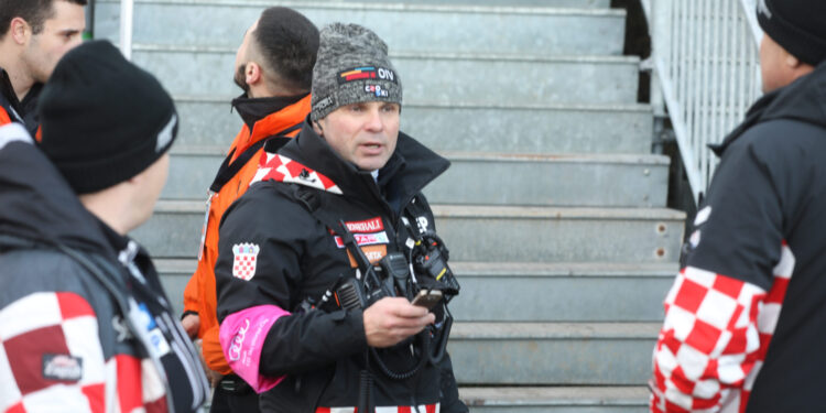 Znakovita poruka prije nestanka, spominju se ikone hrvatskog sporta: Koga Pavlek drži u šaci?