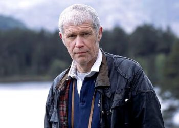 Zvijezda Monarch of Glen Alexander Morton umire u 81. godini: Počasti pljušte nakon što je preminuo škotski glumac koji je bio očuh Lea Woodalla