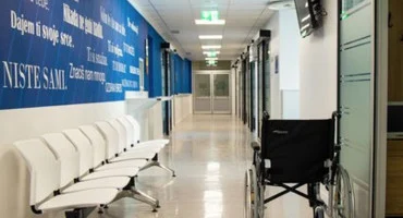 štrajk, samubojstvo, Banjaluka, crna kronika, svinjska gripa, zdravlje, bolnica, štrajk, zdravstvo, trovanje, Mostar, palačinke, Stolac, aladinići, zaraza, stoka, bruceloza, život, san, koma, bolnica, skandal, Bihać, Vrgorac, Ljubuški, SKB Mostar, tužba, liječenje, nesavjesno liječenje, porod, zdravstvena iskaznica, umirovljenik, bolnica, rutinska operacija, invalid, pogreška, H1N1, gripa, zenica