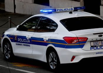 U Zagrebu pronađeno tijelo muškarca: Sumnja se da je ubijen, jedna osoba uhićena