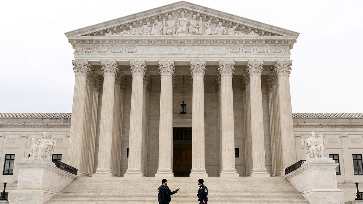 Vanjski izgled zgrade Vrhovnog suda SAD-a u Washingtonu, DC