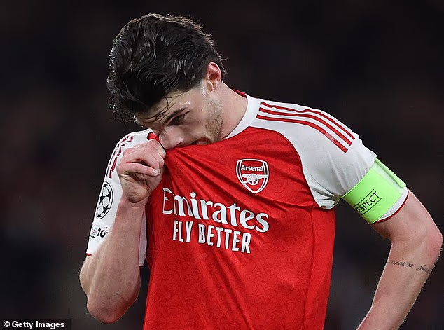 Topnici su na vrhu Premier lige, ali su uništili prednost u odnosu na Manchester City