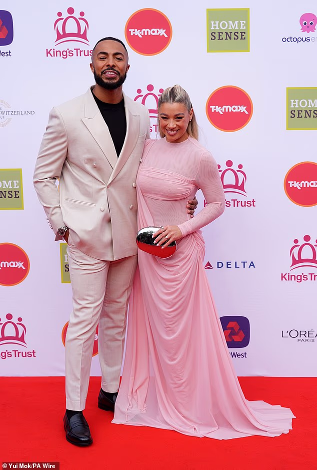 Tyler West (lijevo) i Molly Rainford pozirali su zajedno