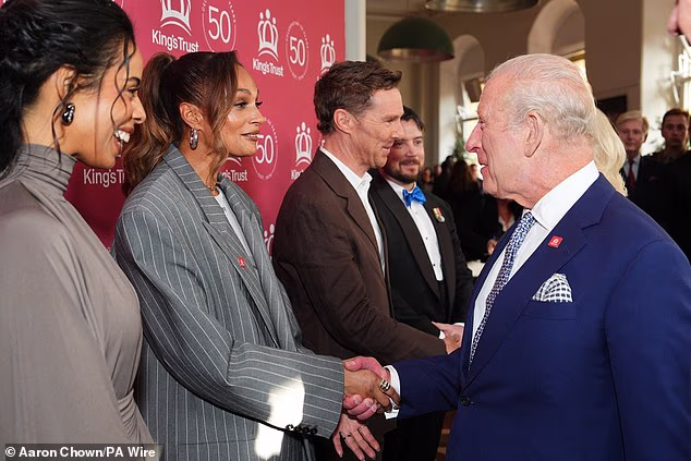 Sastanak kralja Charlesa III s Aleshom Dixon i Benedictom Cumberbatchom