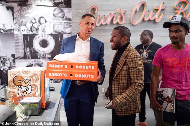 Mayweather stopped off for some donuts on his way home from the night out