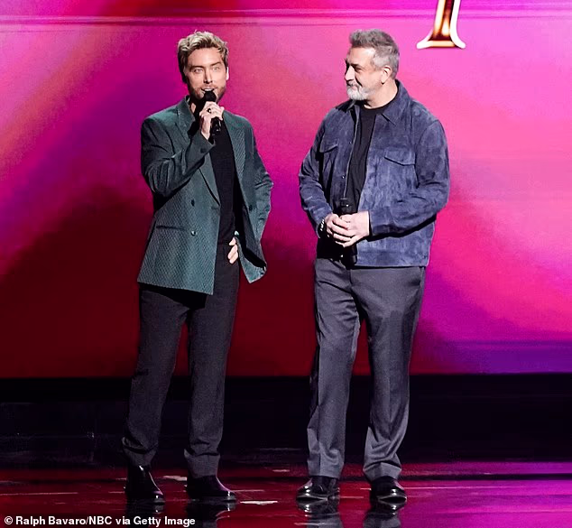 (lr) Lance Bass i Joey Fatone iz Cocktail Wars na E!