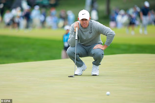 Rory McIlroy završio je s jednim više nakon što je pokazao značajan napredak izvan teea