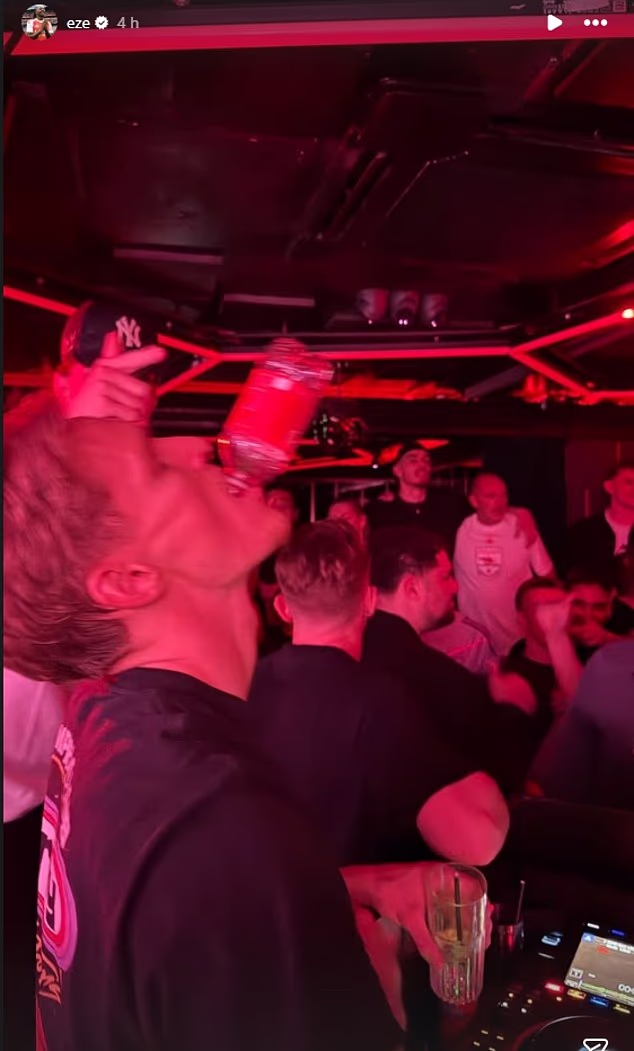 Skiper Martin Odegaard ismijavao je Arsenalove kritičare na nečemu što je izgledalo kao privatna zabava