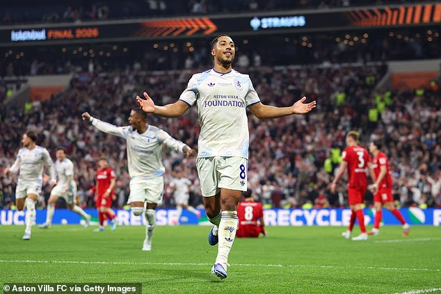 Tielemans je udarcem prelomio meč protiv Freiburga u finalu Europske lige u Istanbulu