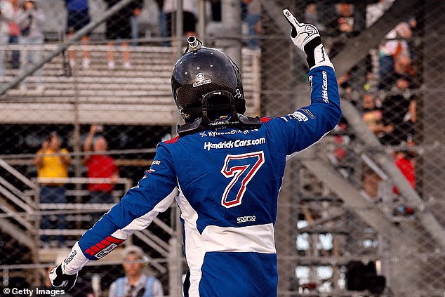Rođeni u Las Vegasu osvojio je prvenstvo 2015. i 2019. s Joe Gibbs Racingom