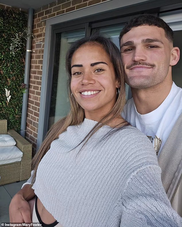 Nadam se da će Cleary (na slici s djevojkom Mary Fowler) dokazati da nisam u pravu u srijedu navečer, započinjući novu eru u kojoj on dominira Originom, donoseći višestruke pobjede u NSW-u u kasu. No, ako je povijest išta za promatrati, neće