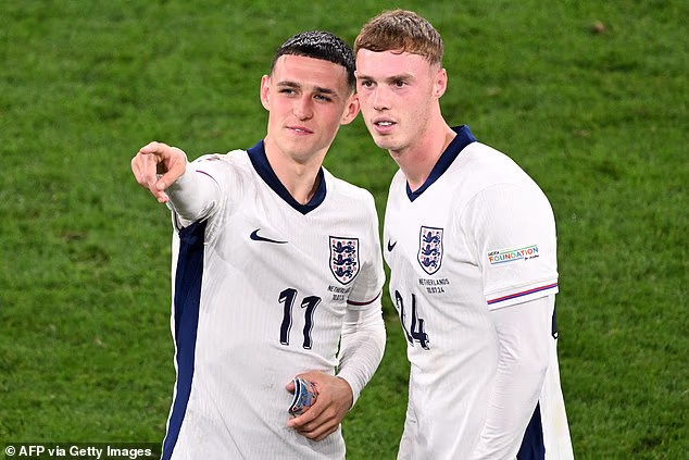 Phil Foden i Cole Palmer također ostaju kod kuće nakon što ih Tuchel nije izabrao