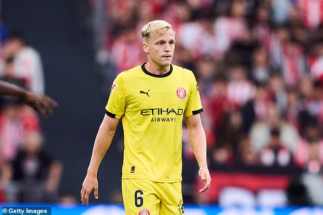 Bivša zvijezda Man Uniteda Donny van de Beek igrao je samo dvaput ove sezone zbog ozljede