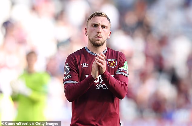 Bivši branič Uniteda preporučio je da West Ham jamči usluge kapetana Jarroda Bowena u Championshipu i sljedeće sezone