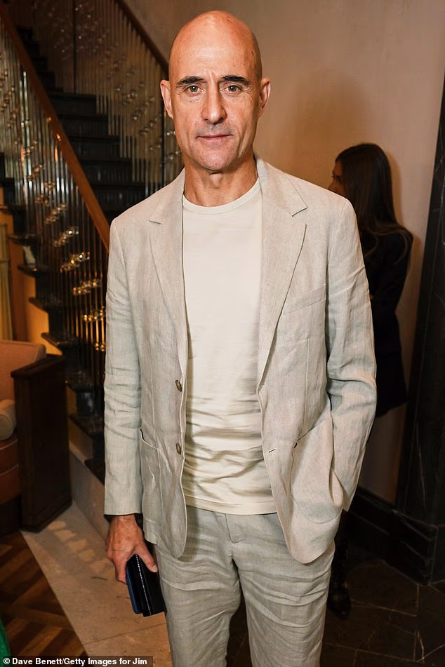 Mark Strong također je bio na zvjezdanom događaju