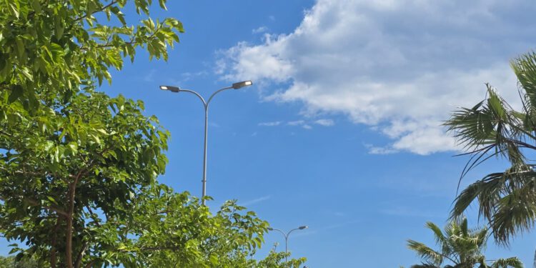 15:00 je sati, u Splitu gori javna rasvjeta