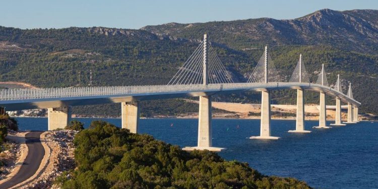 Što se to događa s Pelješkim mostom? Projektant: “Upozoravao sam”