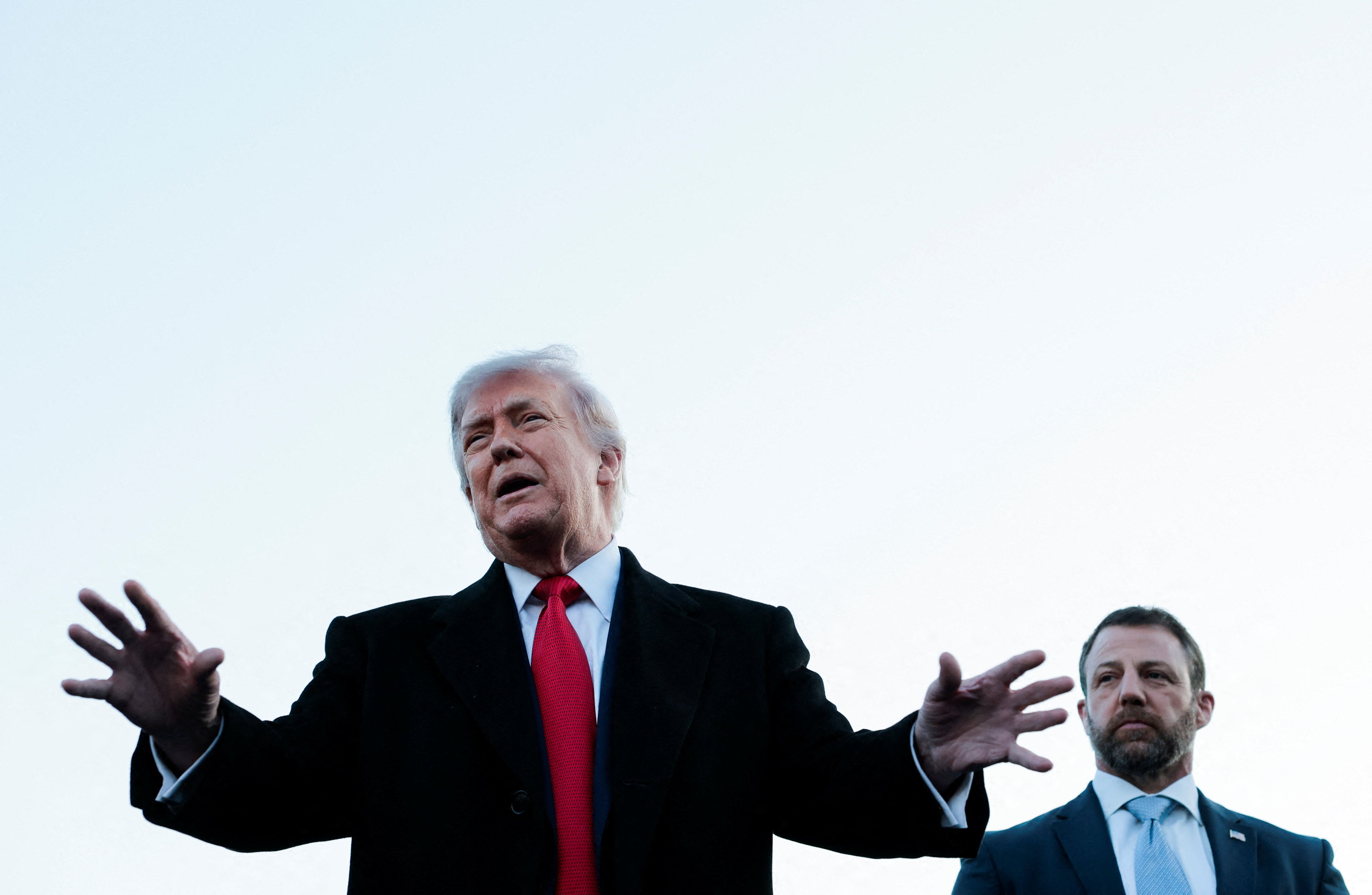 Predsjednik Trump je zadirkivao objavljivanje 'vrlo zanimljivih' informacija o NLO-ima prošli tjedan