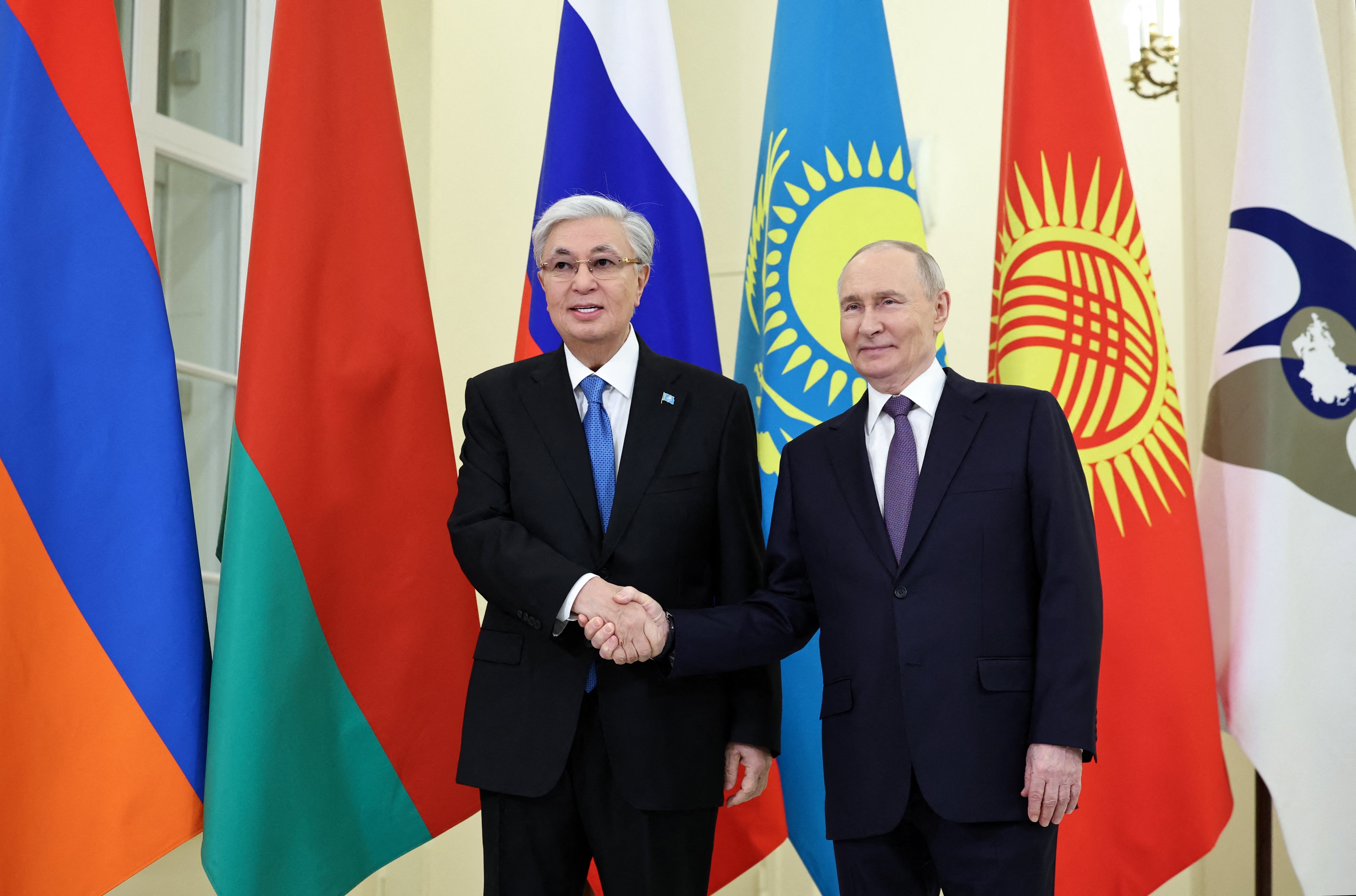 Ruski predsjednik Vladimir Putin susreo se s predsjednikom Kazahstana Kassym-Jomartom Tokayevom u Sankt Peterburgu 21. prosinca 2025.