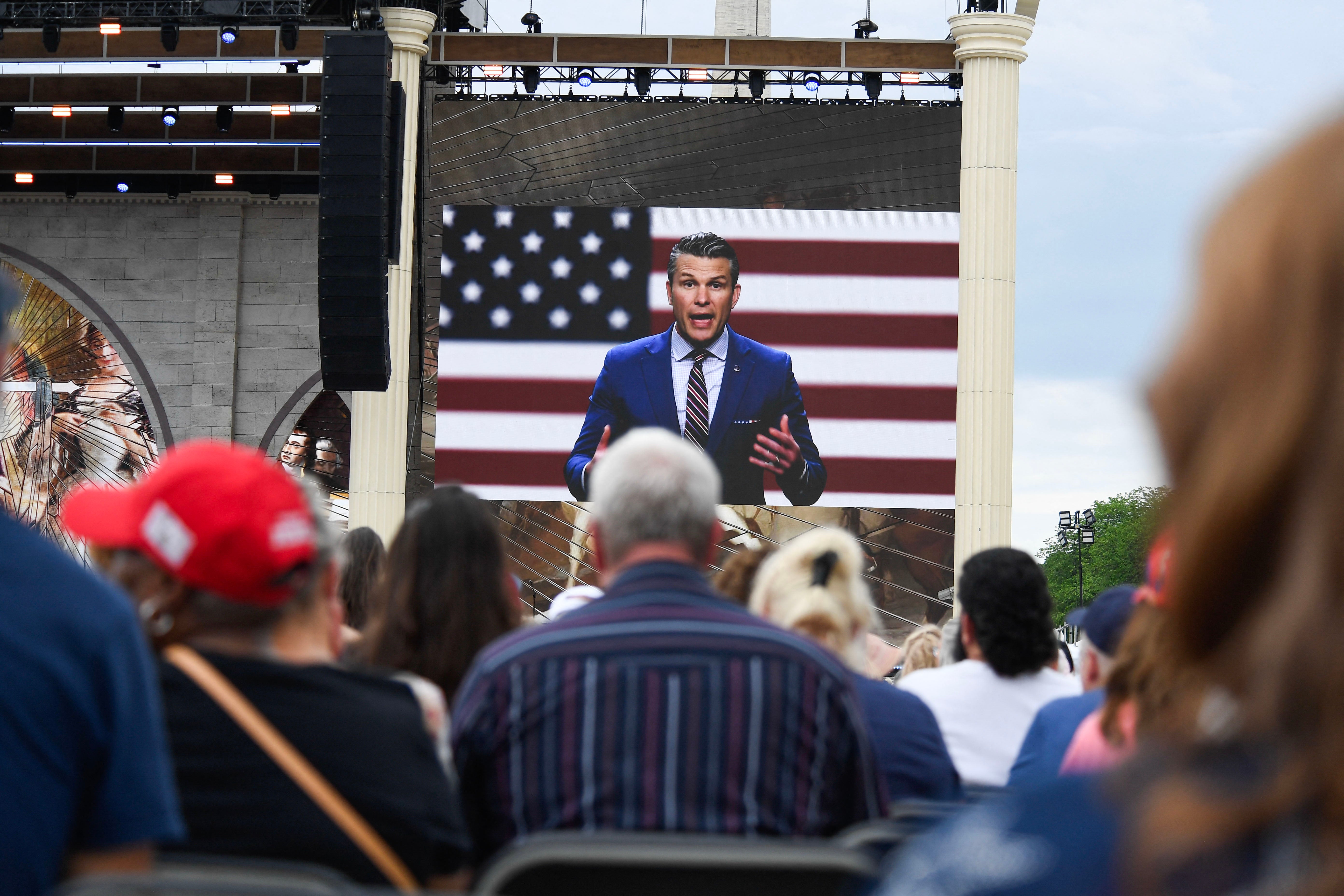 Ministar rata Pete Hegseth spomenuo je Georgea Washingtona u svojoj videoporuci sudionicima događaja.