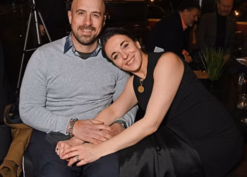 ALISON BOSHOFF: Sretan završetak za Amandu Abbington iz serije Strictly – i isplata za njezinog zaručnika kaskadera